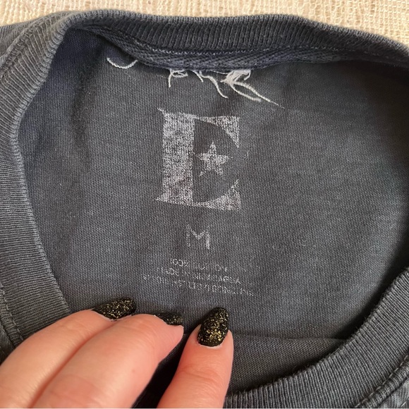 Elton John “Captain Fantastic” album graphic short sleeve tee - Picture 2 of 7